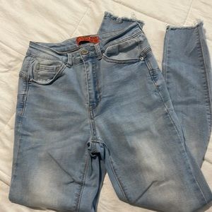 Light blue Jeans